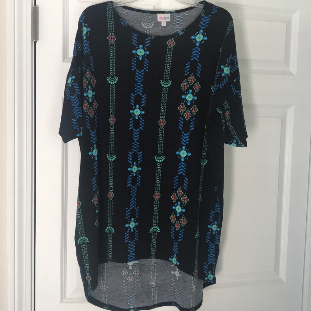 LuLa Roe Irma Tunic